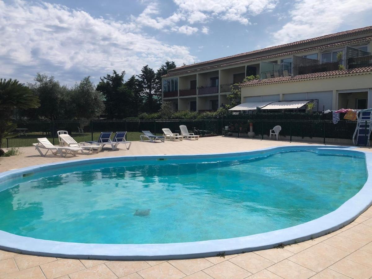 Duplex 5 Min De La Mer, Piscine Apartment *